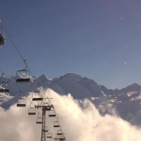 Flat In Near Lift & Slopes شقة