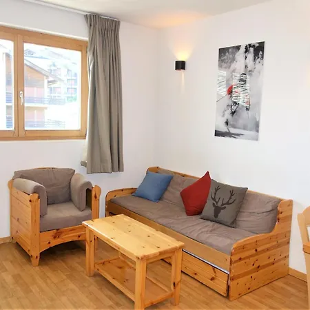 Apartment Flat In Near Lift & Slopes *